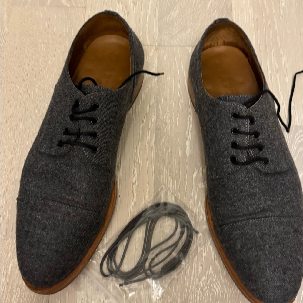 Taft Gray and Brown Oxford Shoes with Closed Lacing